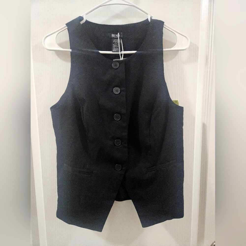 Black Button-Up Vest
